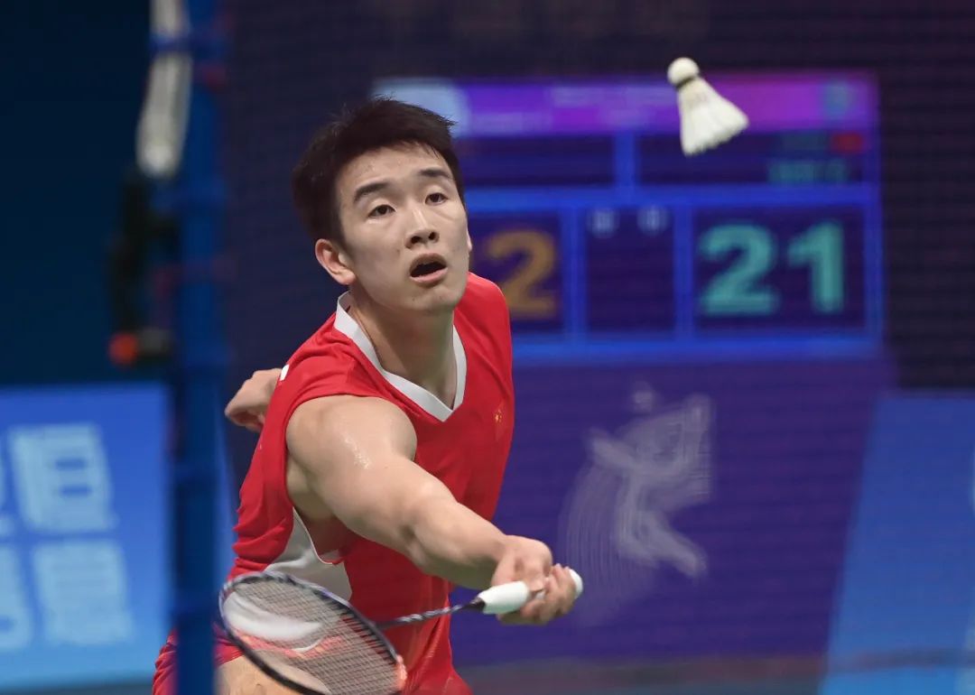 确保灯光音 确保灯光音